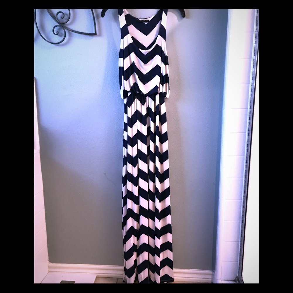 Racer back chevron maxi dress